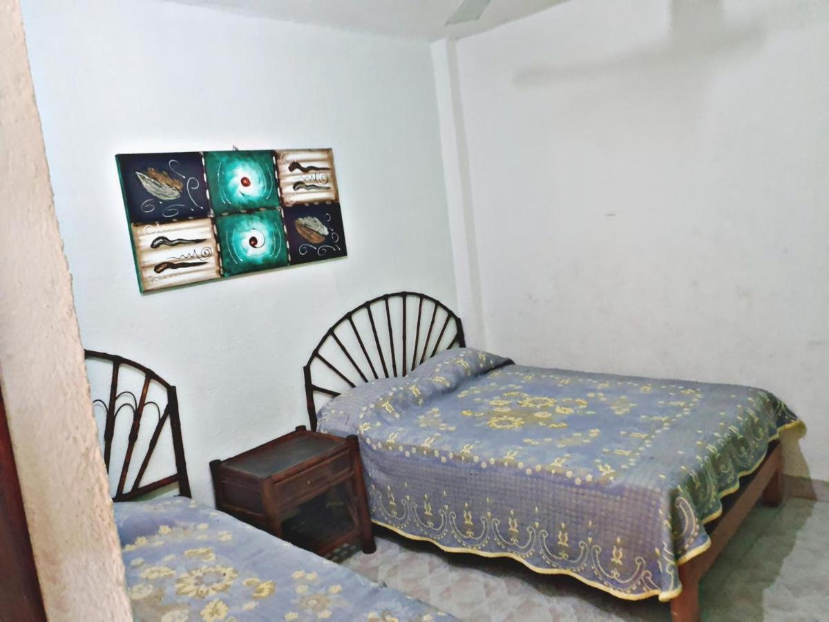 Hotel Amueblados Gaby 锡瓦塔塔内霍 外观 照片
